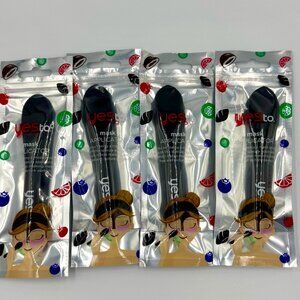 4 Yes To Face Mask Applicators